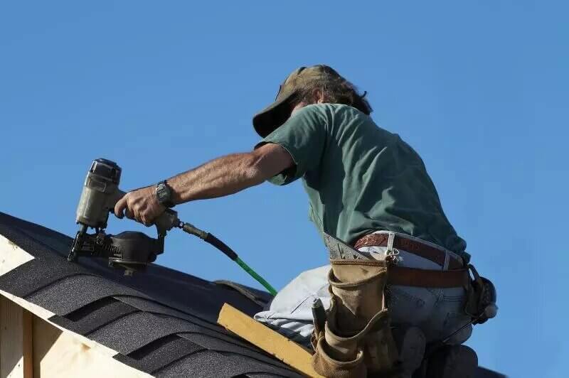 Time to Call a Winter Haven Roof Repair Contractor